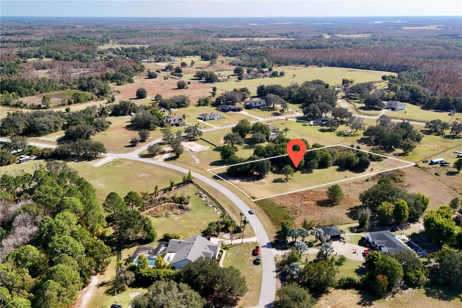 Image 25 of 35 For Greengrove Boulevard