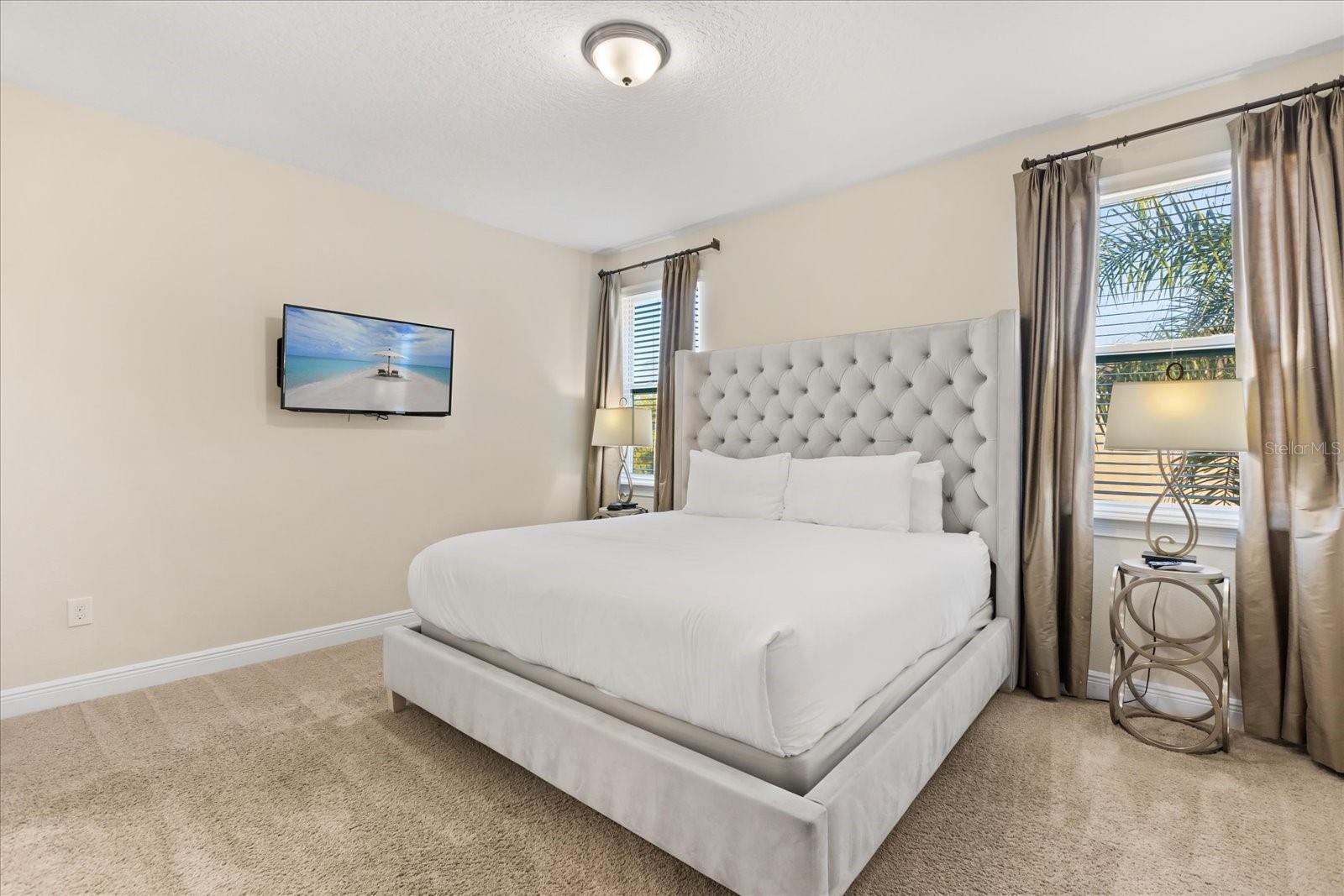 Image 10 of 29 For 7615 Brookhurst Lane