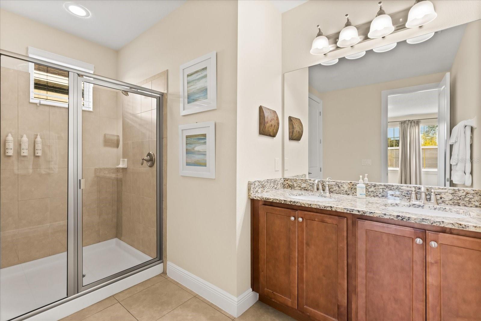 Image 21 of 29 For 7615 Brookhurst Lane