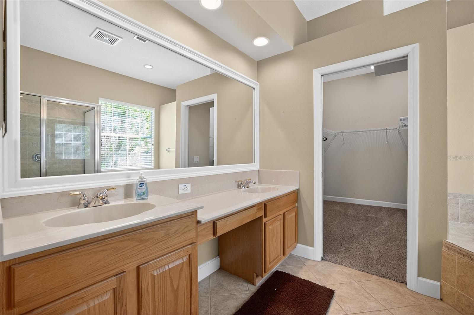 Image 25 of 41 For 11627 Bristol Chase Drive