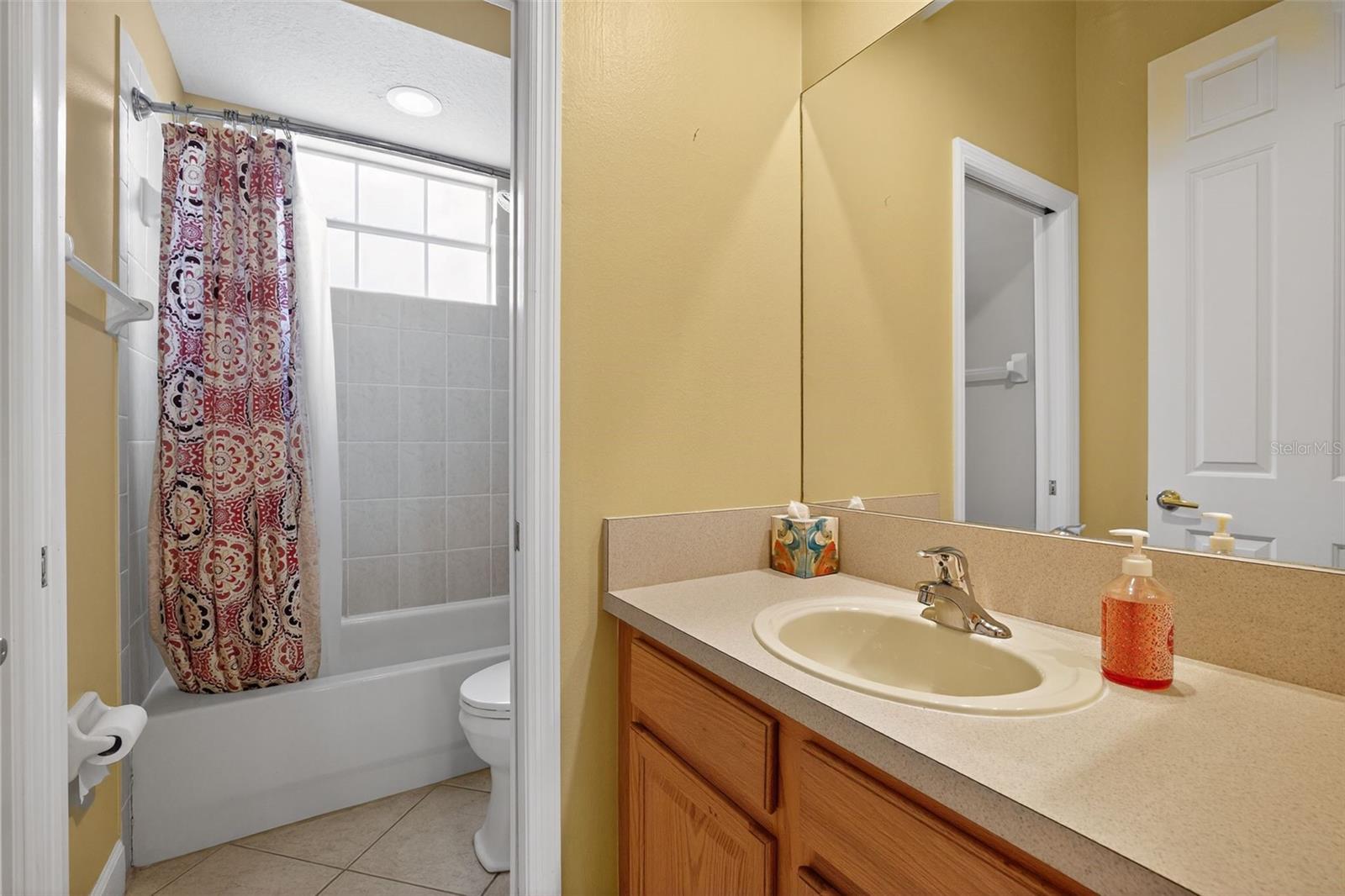 Image 32 of 41 For 11627 Bristol Chase Drive