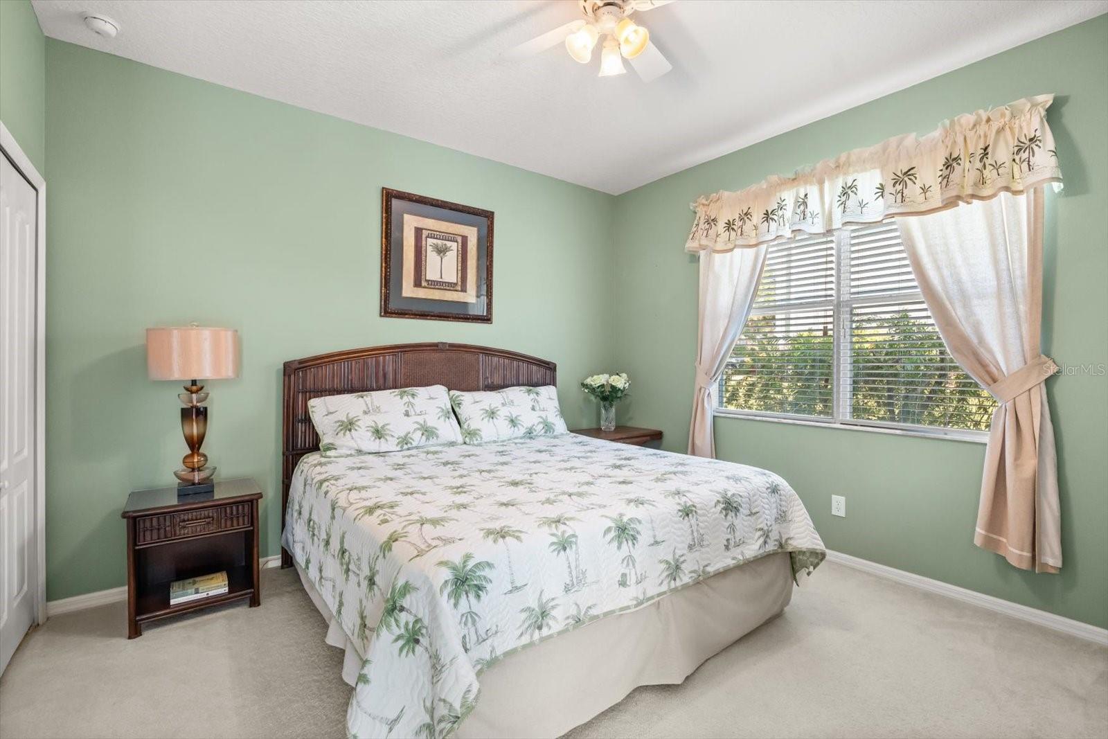 Image 18 of 42 For 23604 Valderama Lane