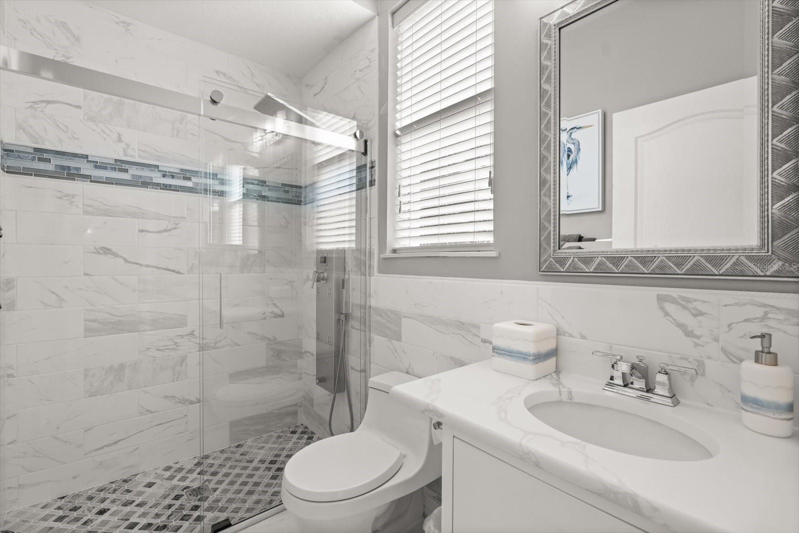 Image 19 of 42 For 23604 Valderama Lane