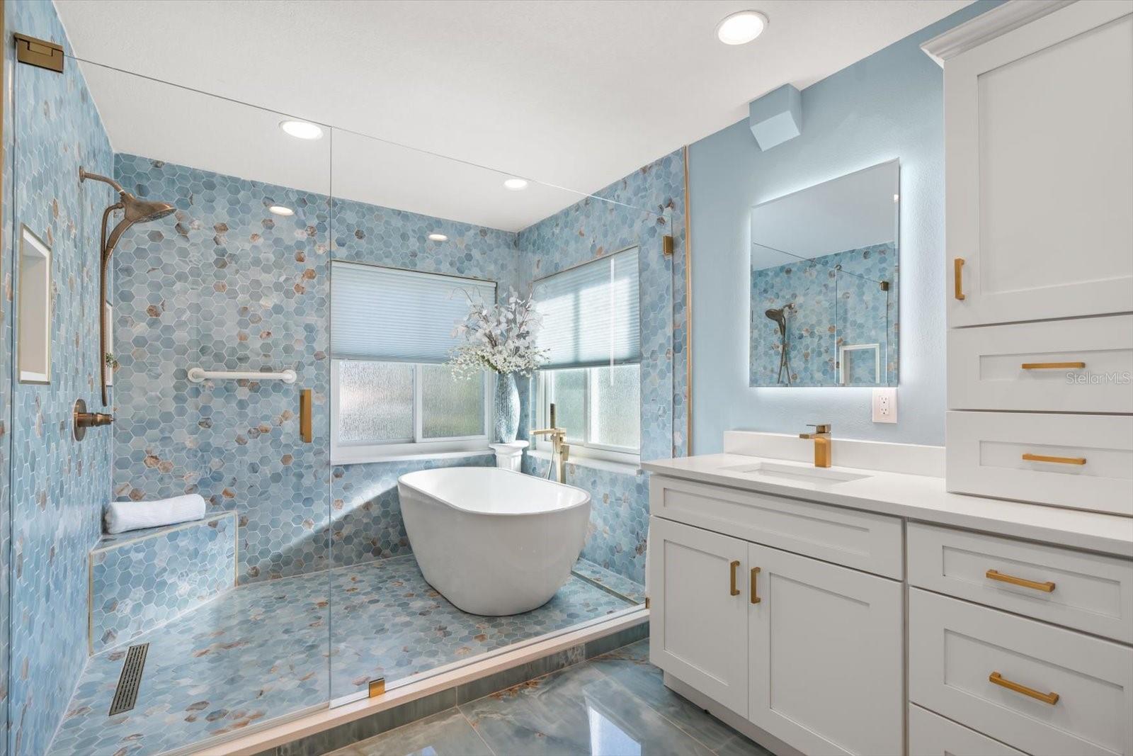 Image 24 of 42 For 23604 Valderama Lane