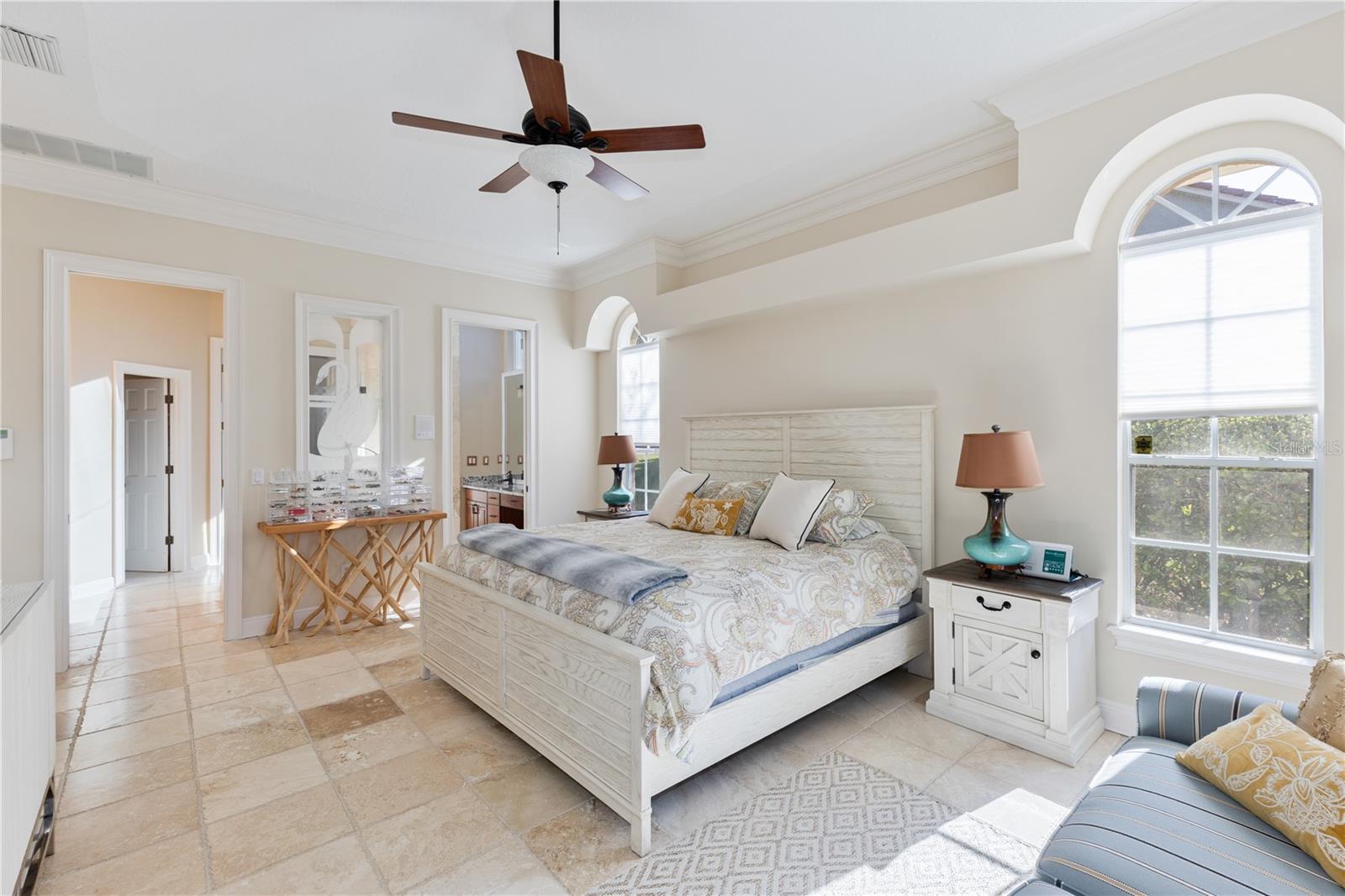 Image 13 of 35 For 758 Cricklewood Terrace