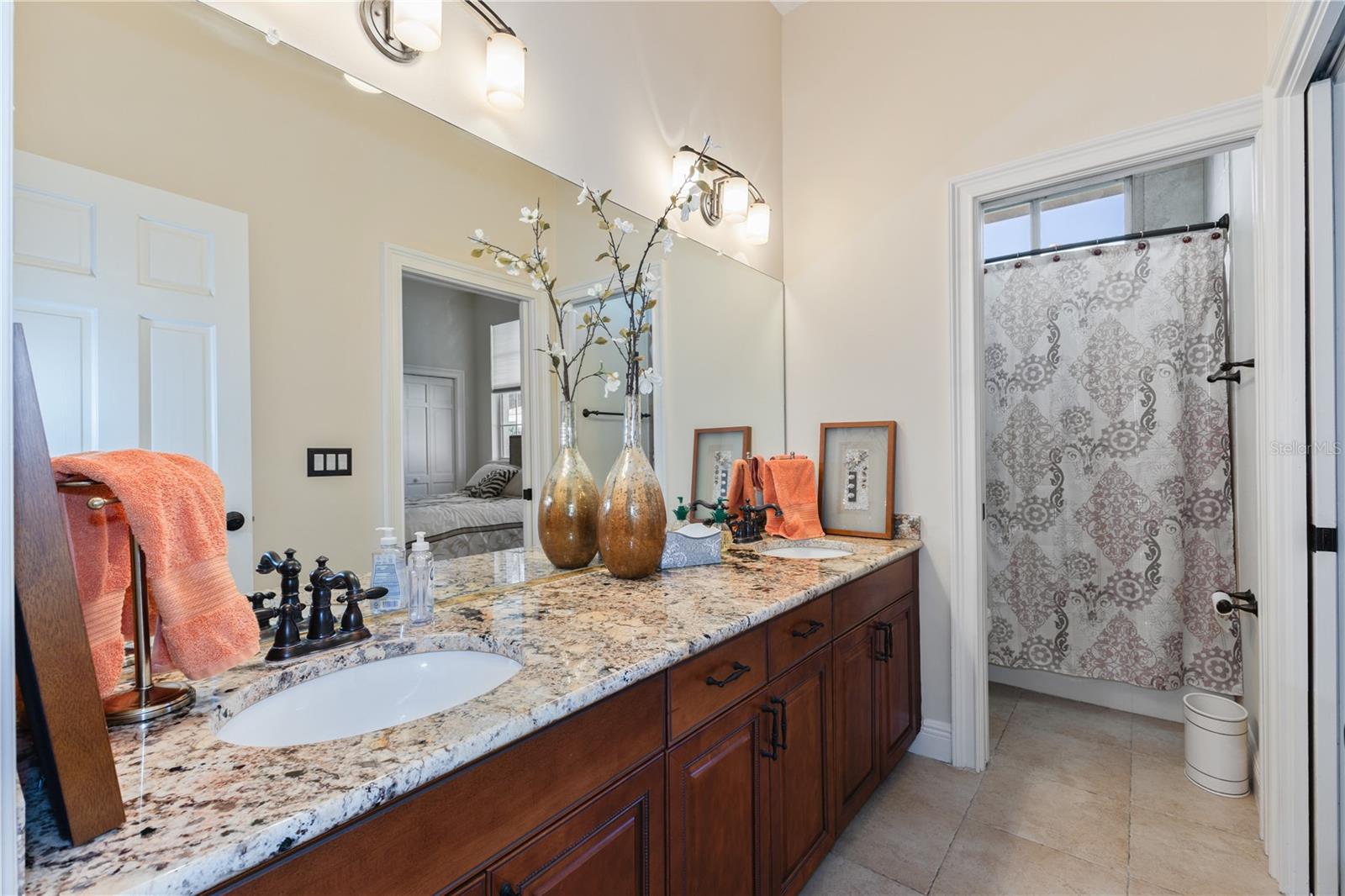 Image 19 of 35 For 758 Cricklewood Terrace