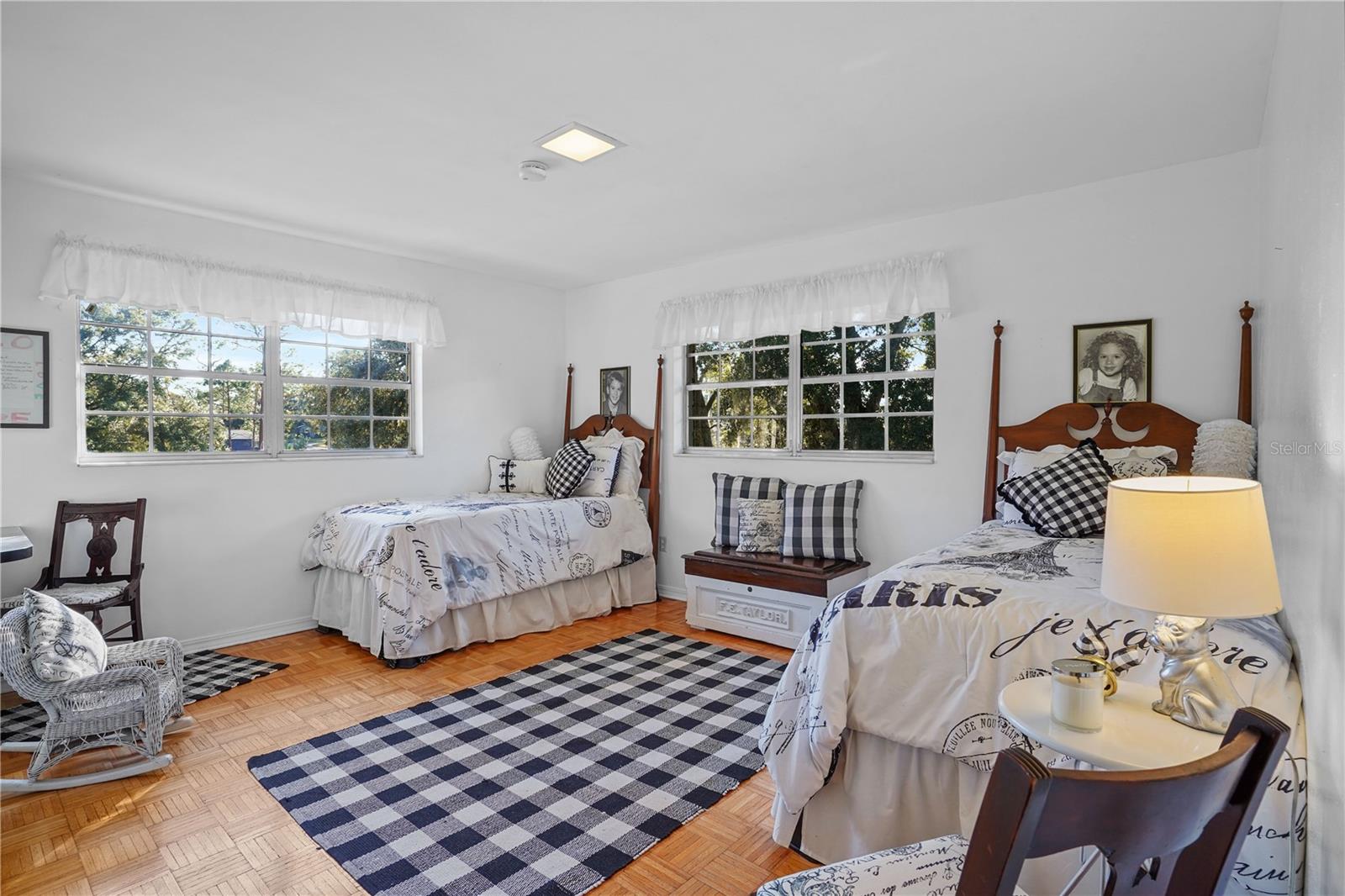 Image 24 of 51 For 430 Brassie Drive