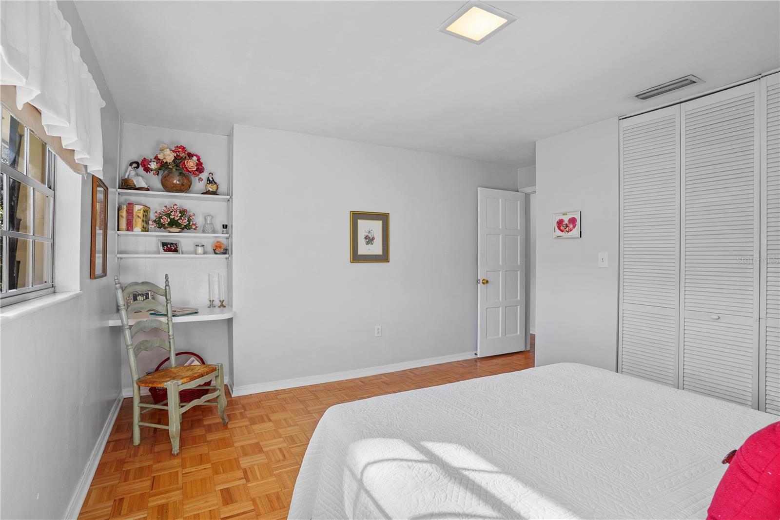 Image 28 of 51 For 430 Brassie Drive