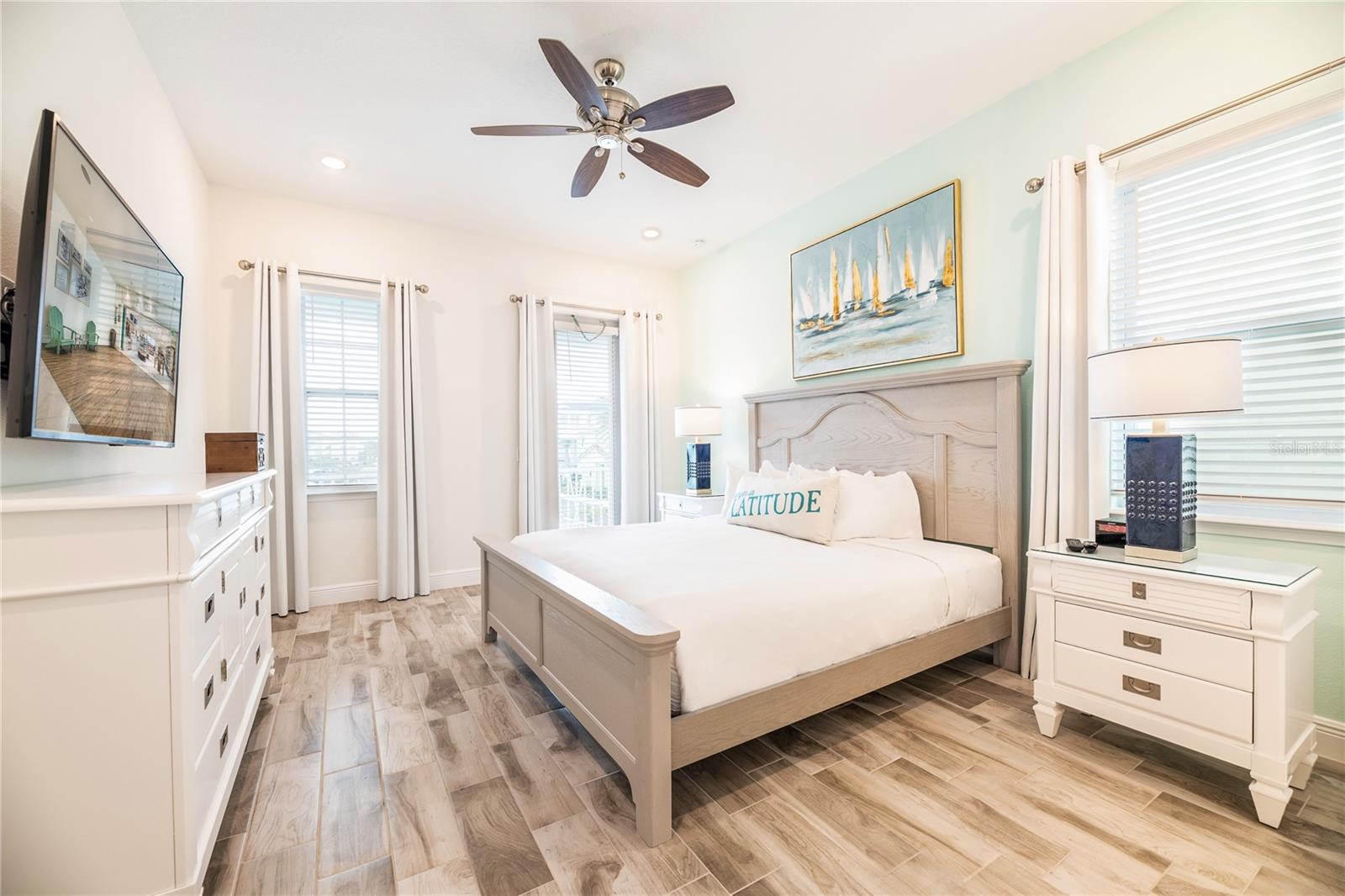 Image 12 of 28 For 8145 Surf Street