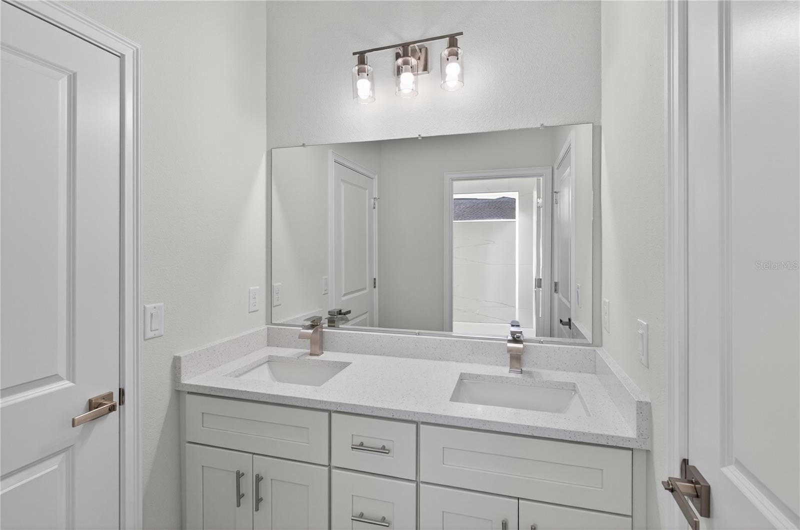 Image 4 of 30 For 14974 24th Circle