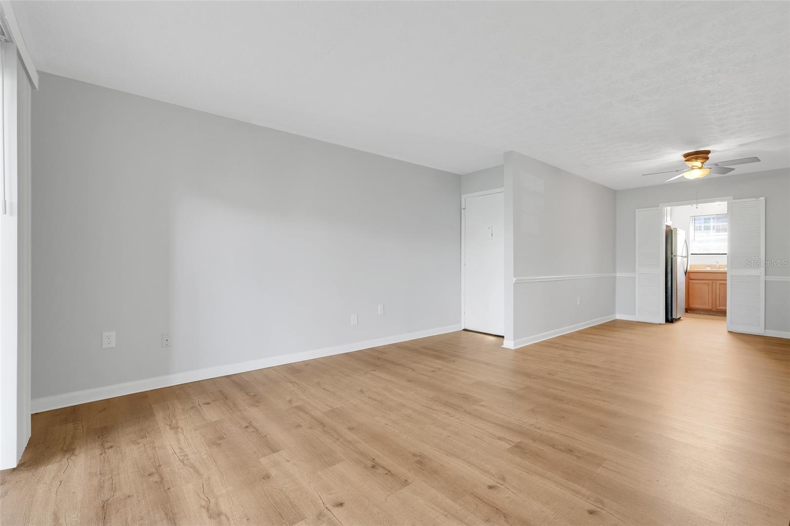 Image 10 of 43 For 4312 Lake Underhill Road 19