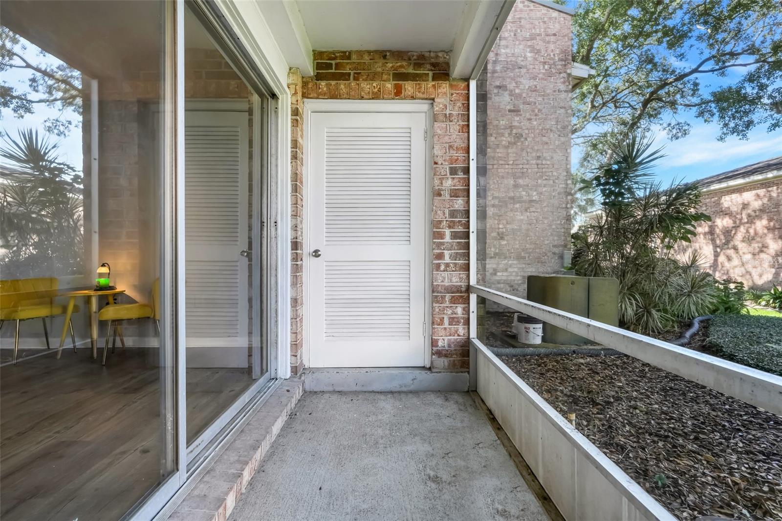 Image 22 of 43 For 4312 Lake Underhill Road 19