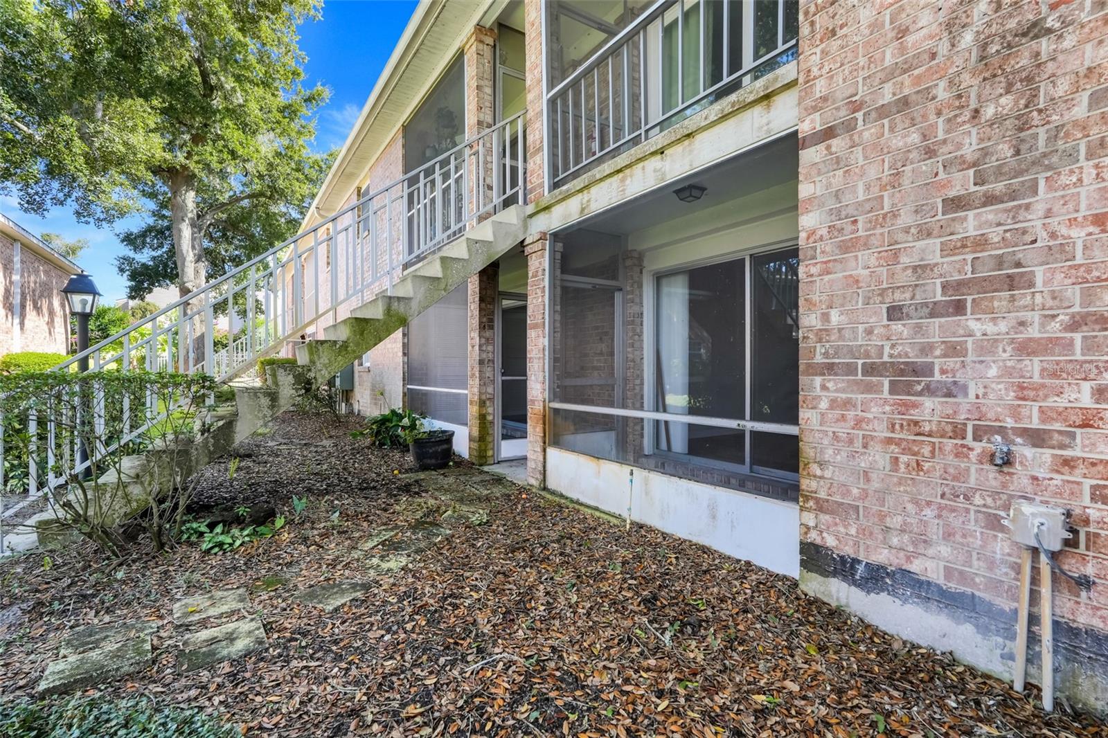 Image 23 of 43 For 4312 Lake Underhill Road 19