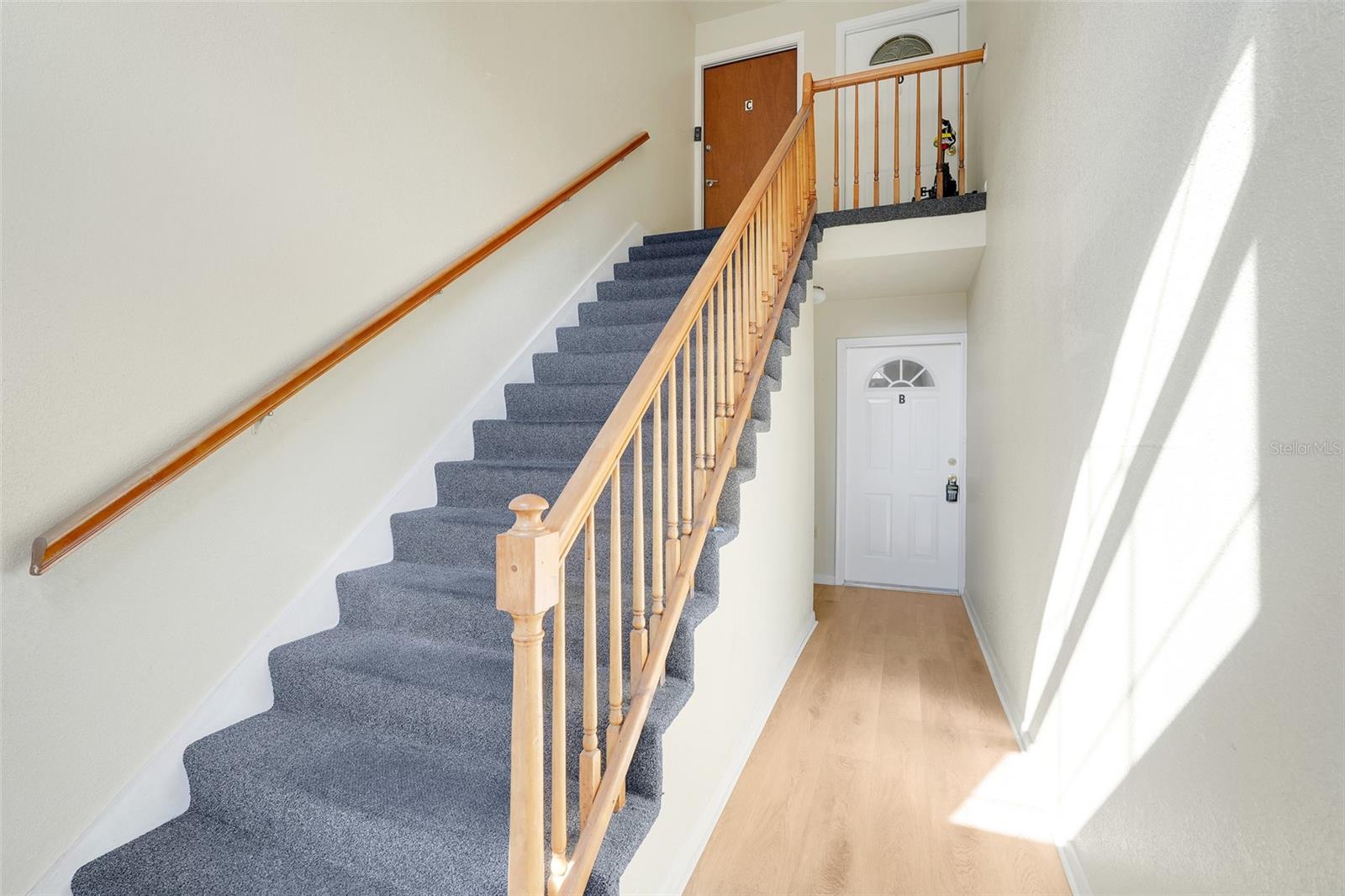 Image 3 of 43 For 4312 Lake Underhill Road 19