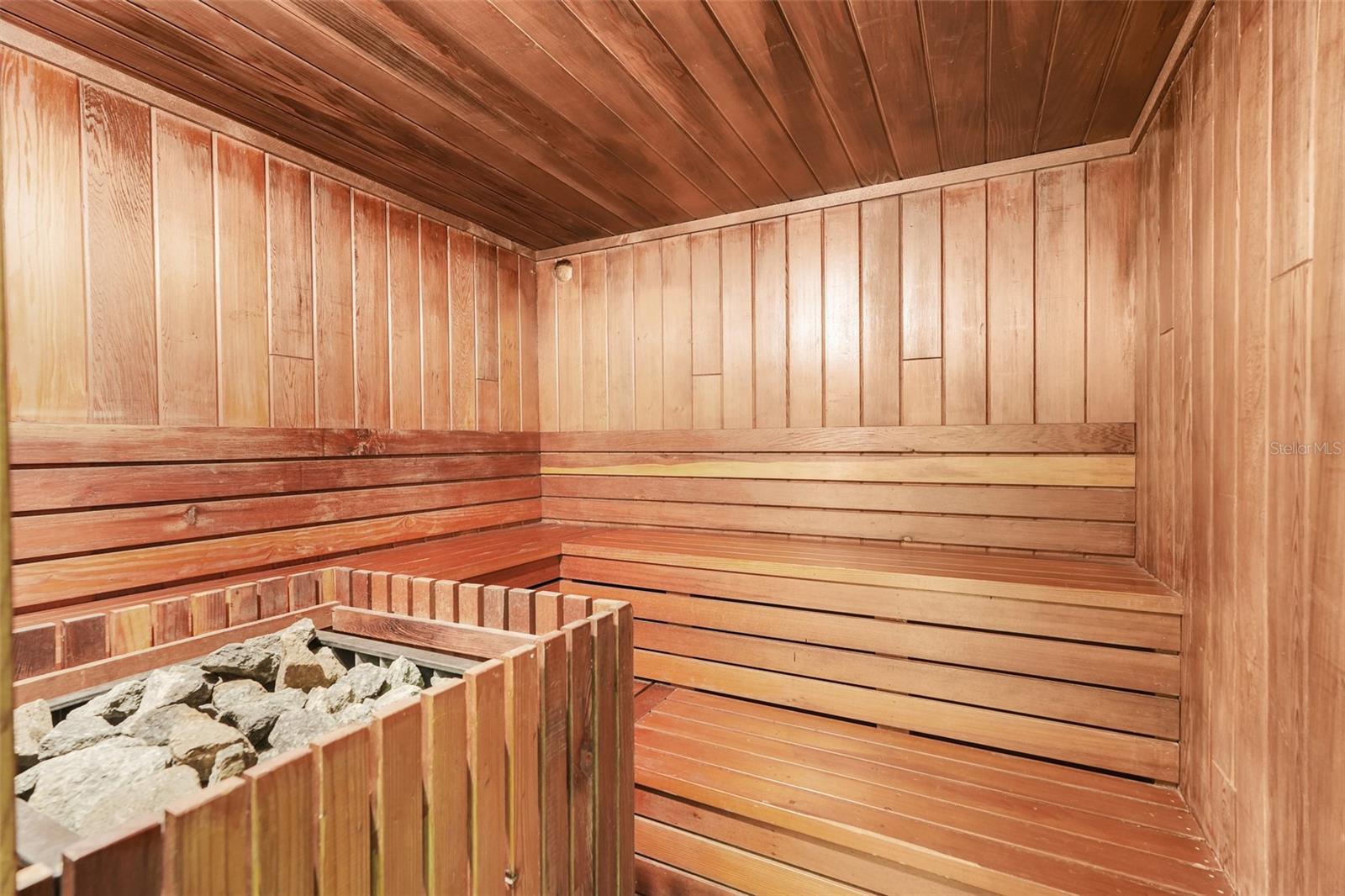 Image 37 of 43 For 4312 Lake Underhill Road 19