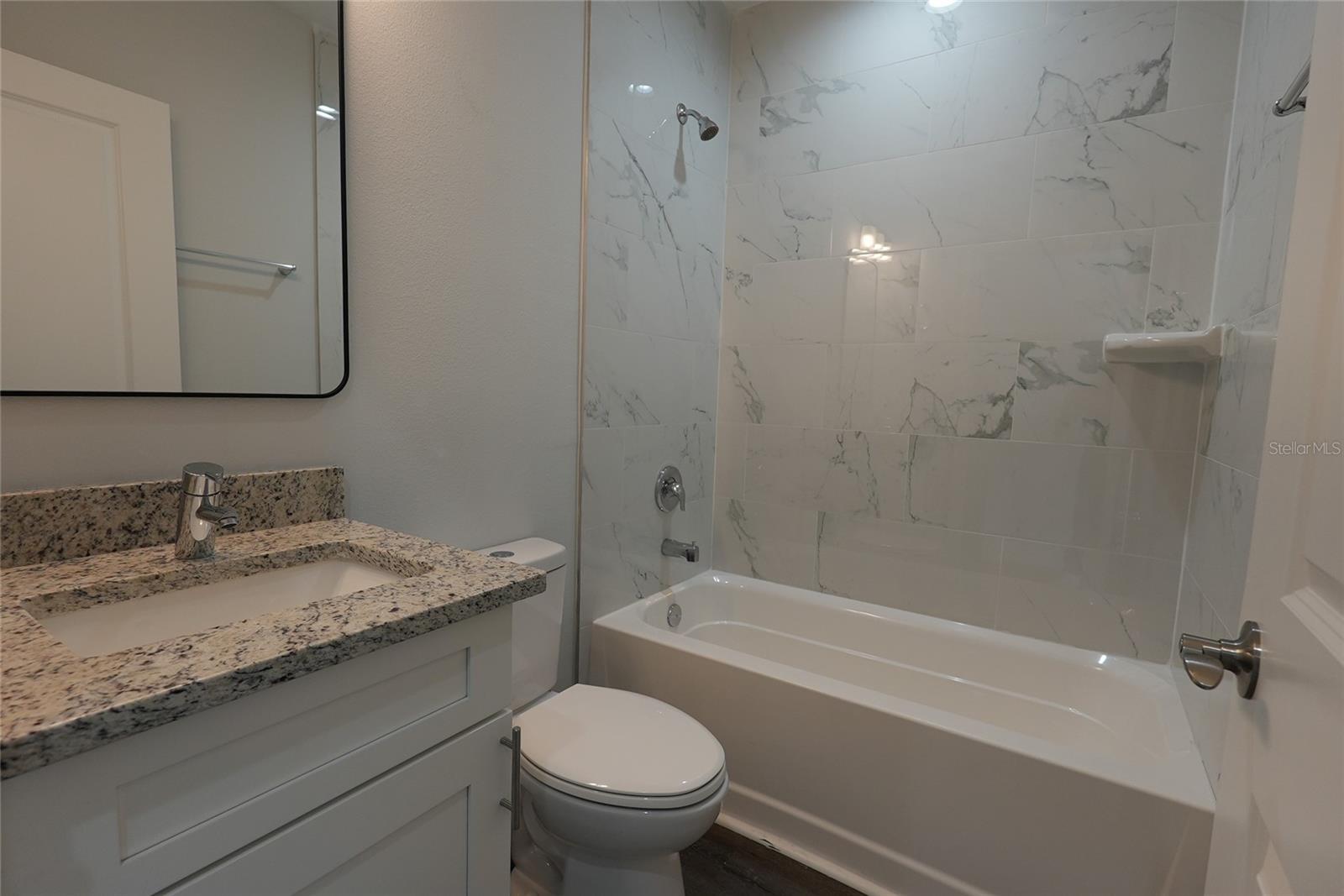 Image 13 of 21 For 17196 Bonnie Avenue