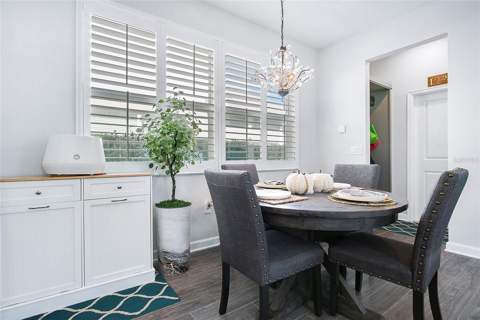 Image 4 of 37 For 11879 Fiction Avenue