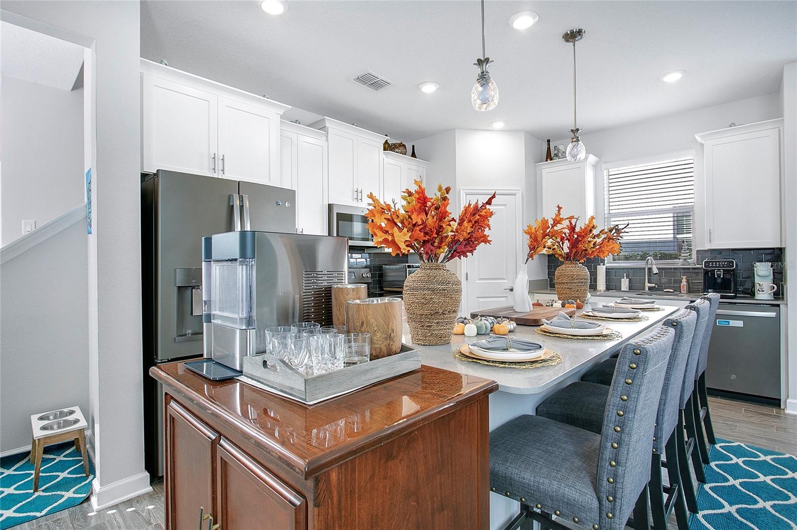 Image 6 of 37 For 11879 Fiction Avenue