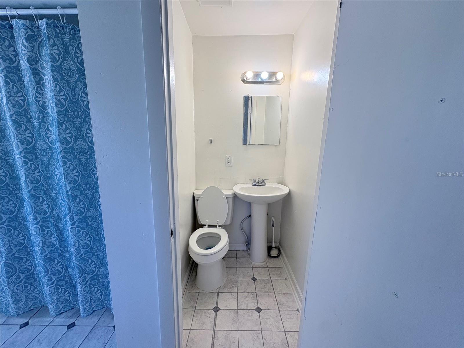 Image 15 of 17 For 2320 Crest Drive