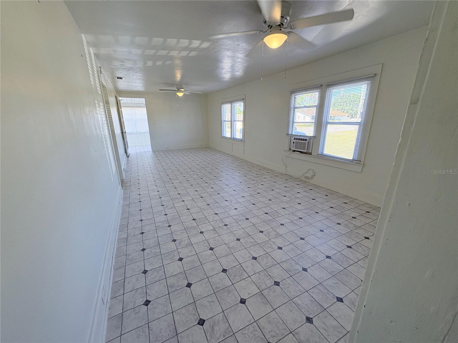 Image 17 of 17 For 2320 Crest Drive