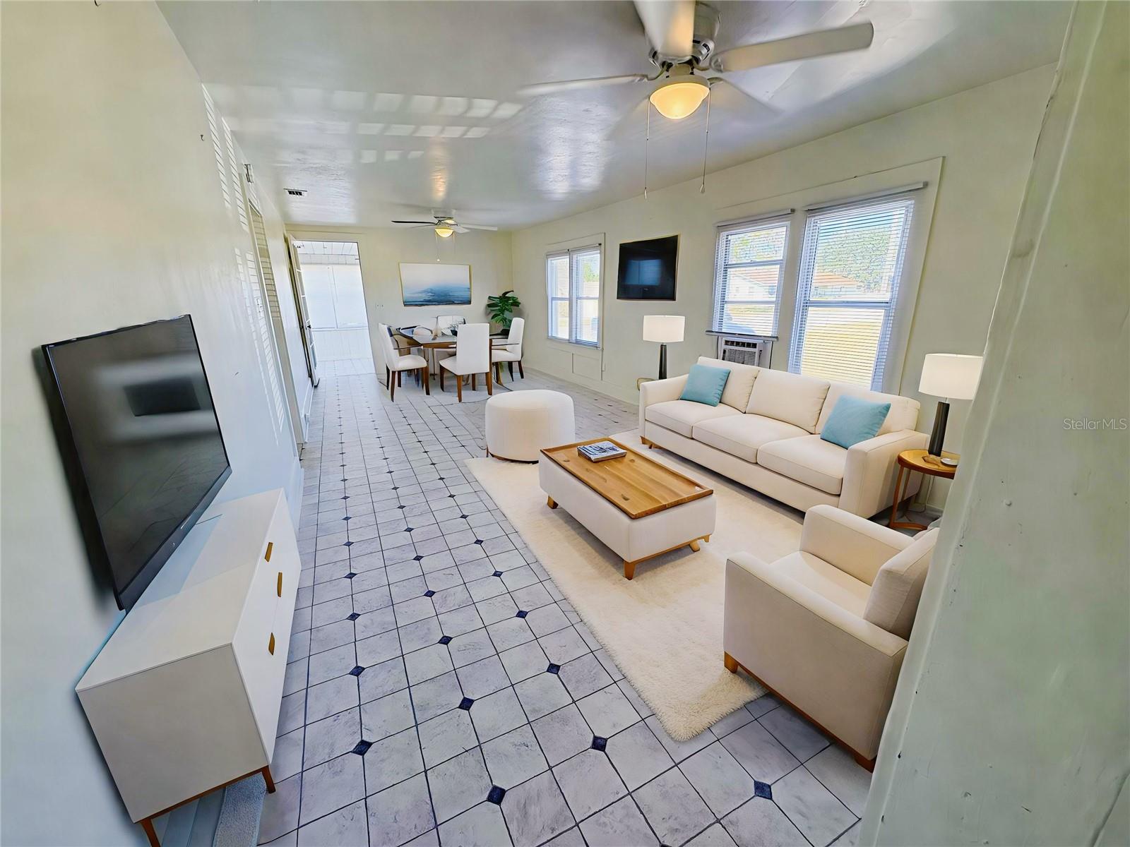 Image 5 of 17 For 2320 Crest Drive