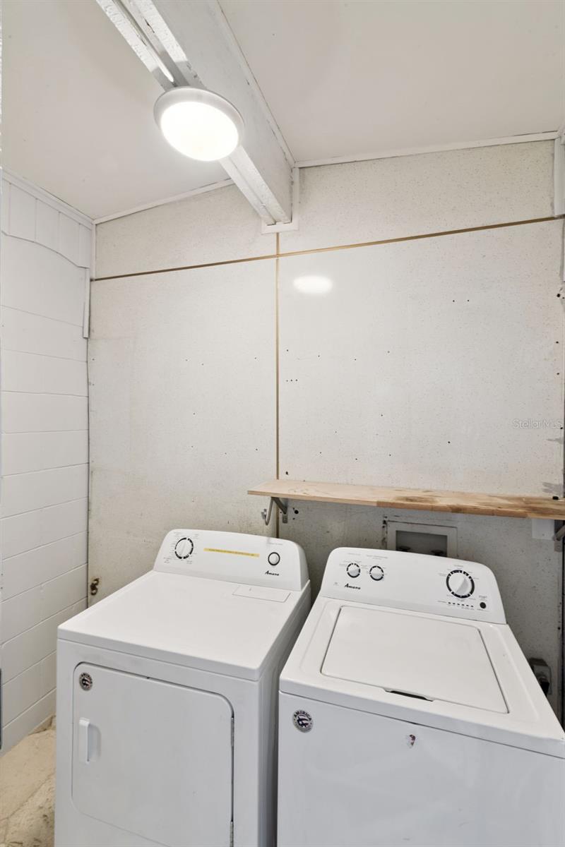 Image 32 of 39 For 6322 Appian Way