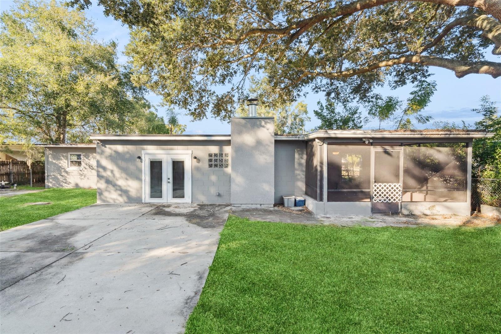 Image 38 of 39 For 6322 Appian Way