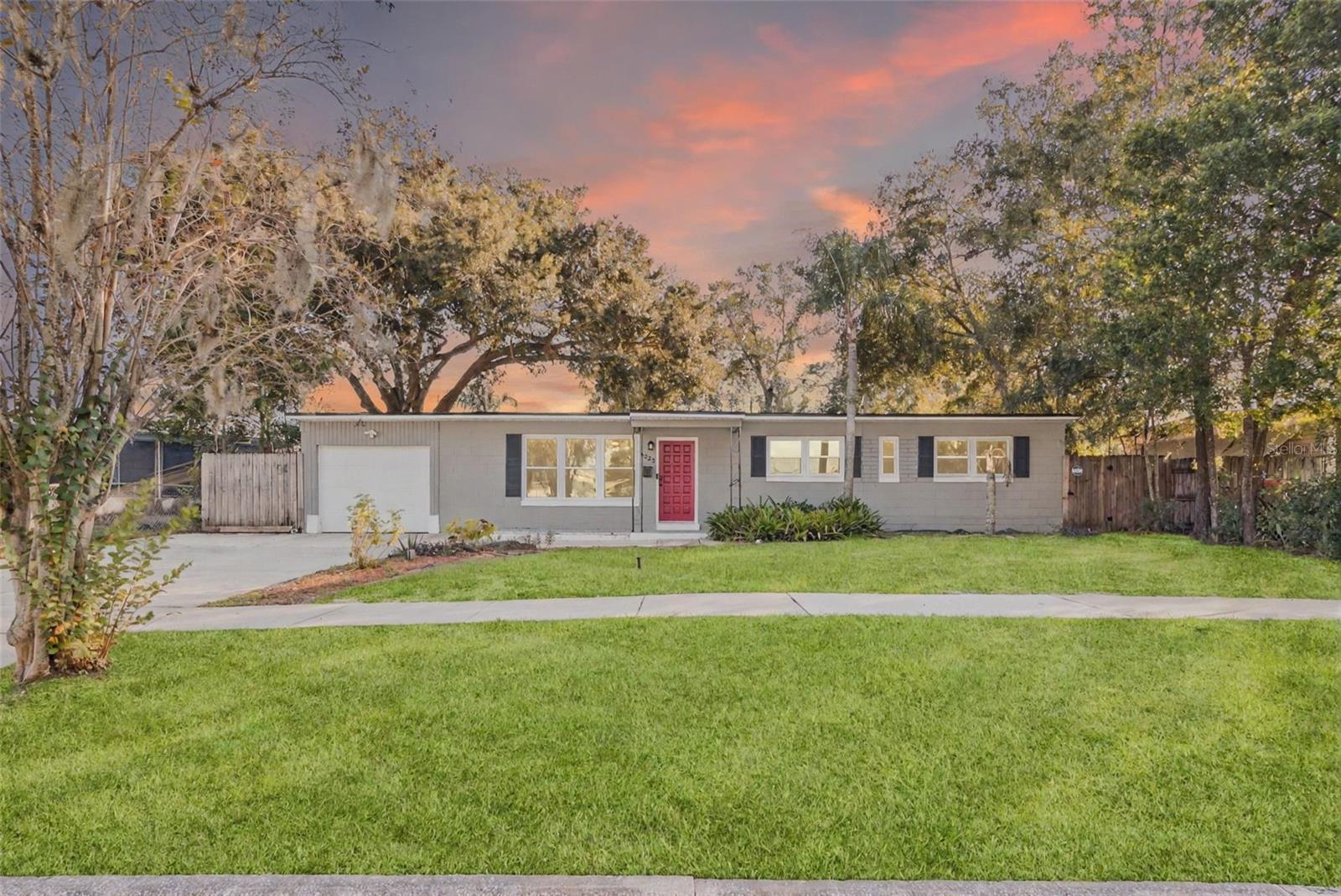 Image 5 of 39 For 6322 Appian Way