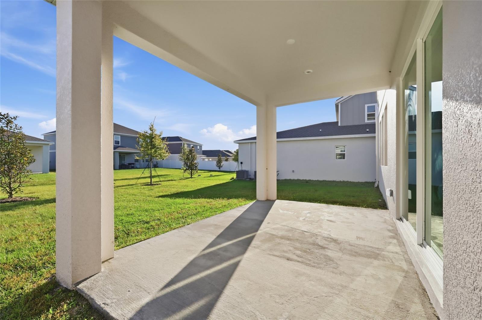 Image 39 of 62 For 694 Peroni Avenue