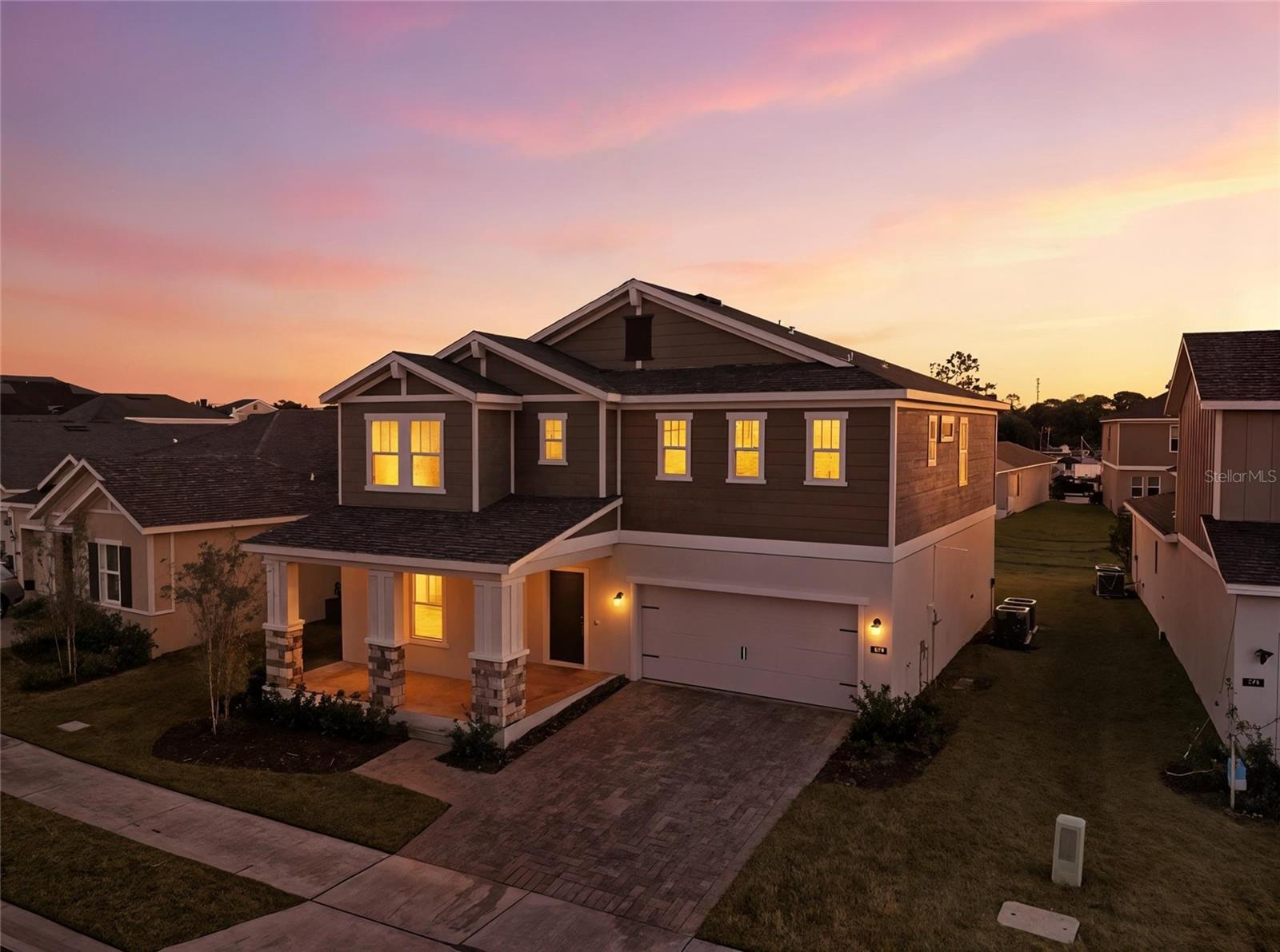 Image 42 of 62 For 694 Peroni Avenue