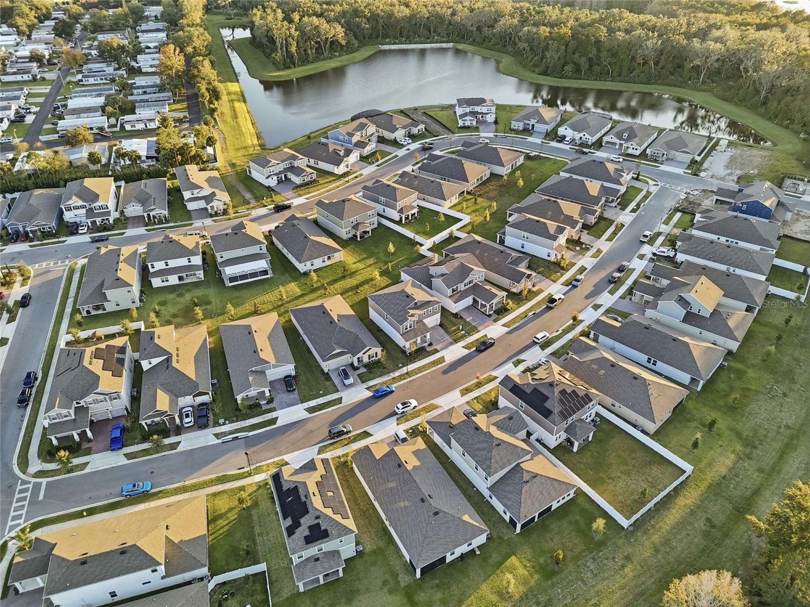 Image 52 of 62 For 694 Peroni Avenue