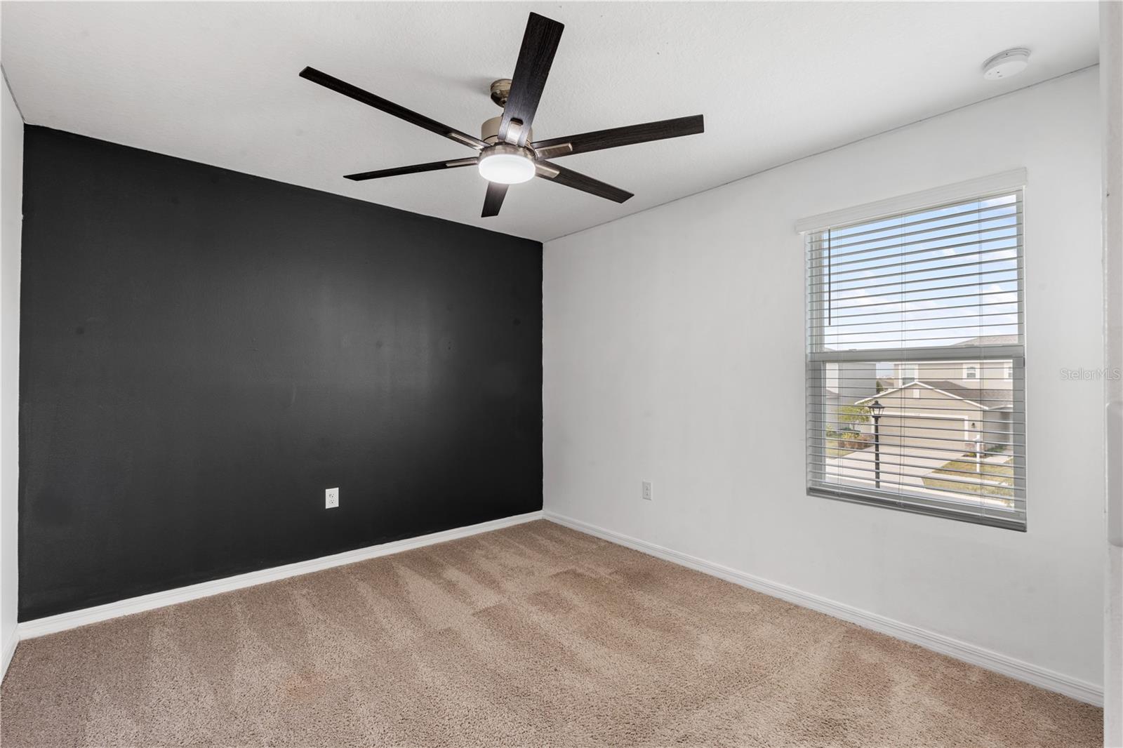 Image 15 of 21 For 1139 Calico Pointe Circle