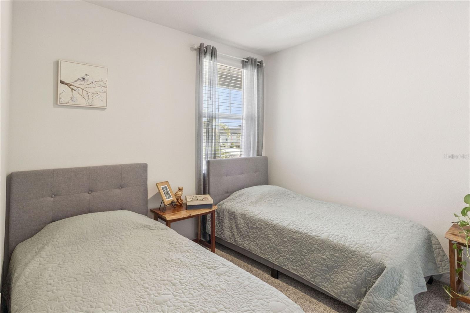 Image 21 of 30 For 7247 Boggy Creek Place