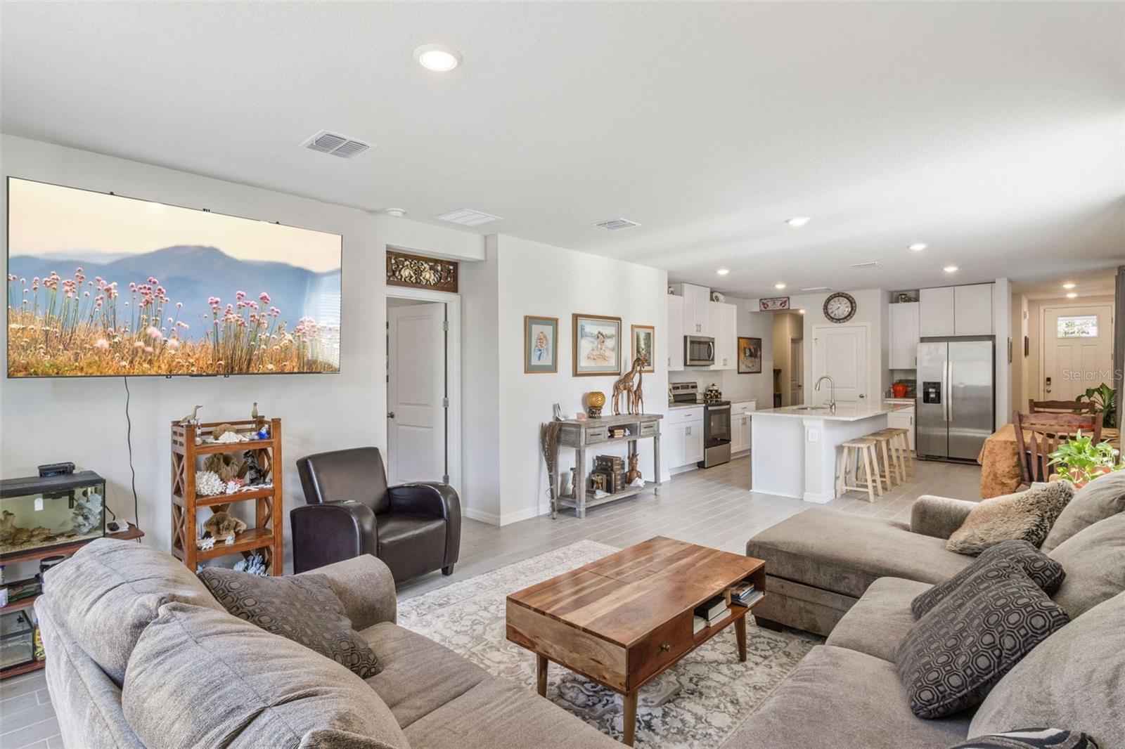 Image 7 of 30 For 7247 Boggy Creek Place