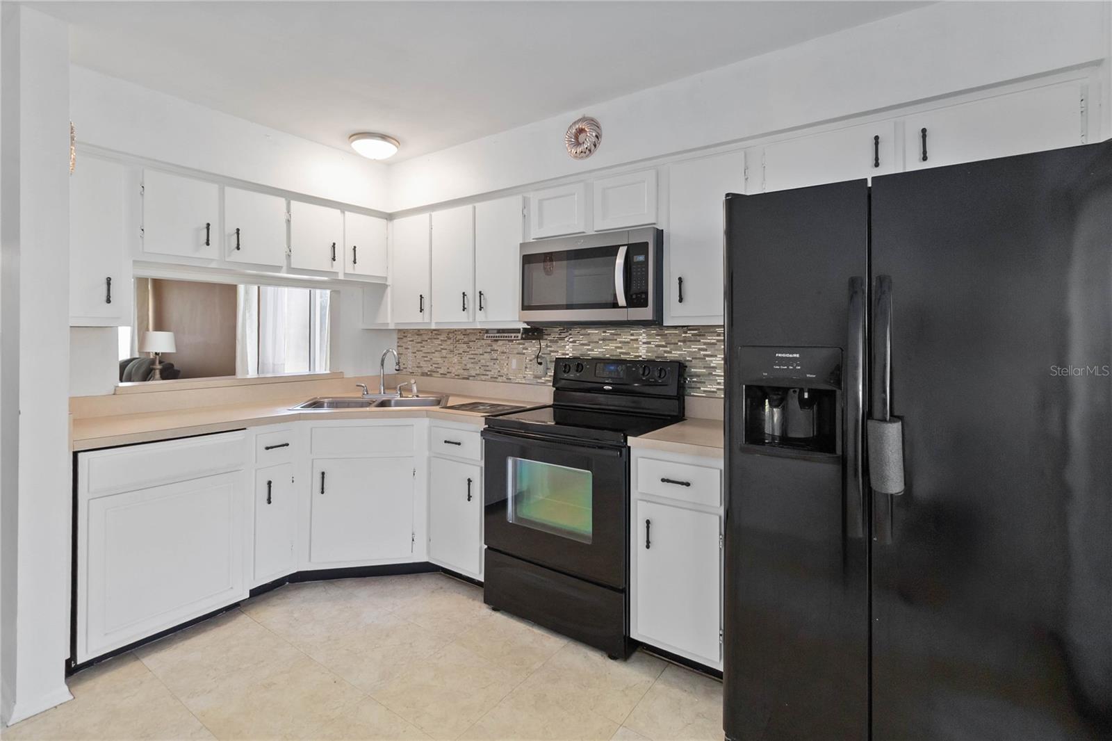 Image 5 of 18 For 7209 Harbor Heights Circle