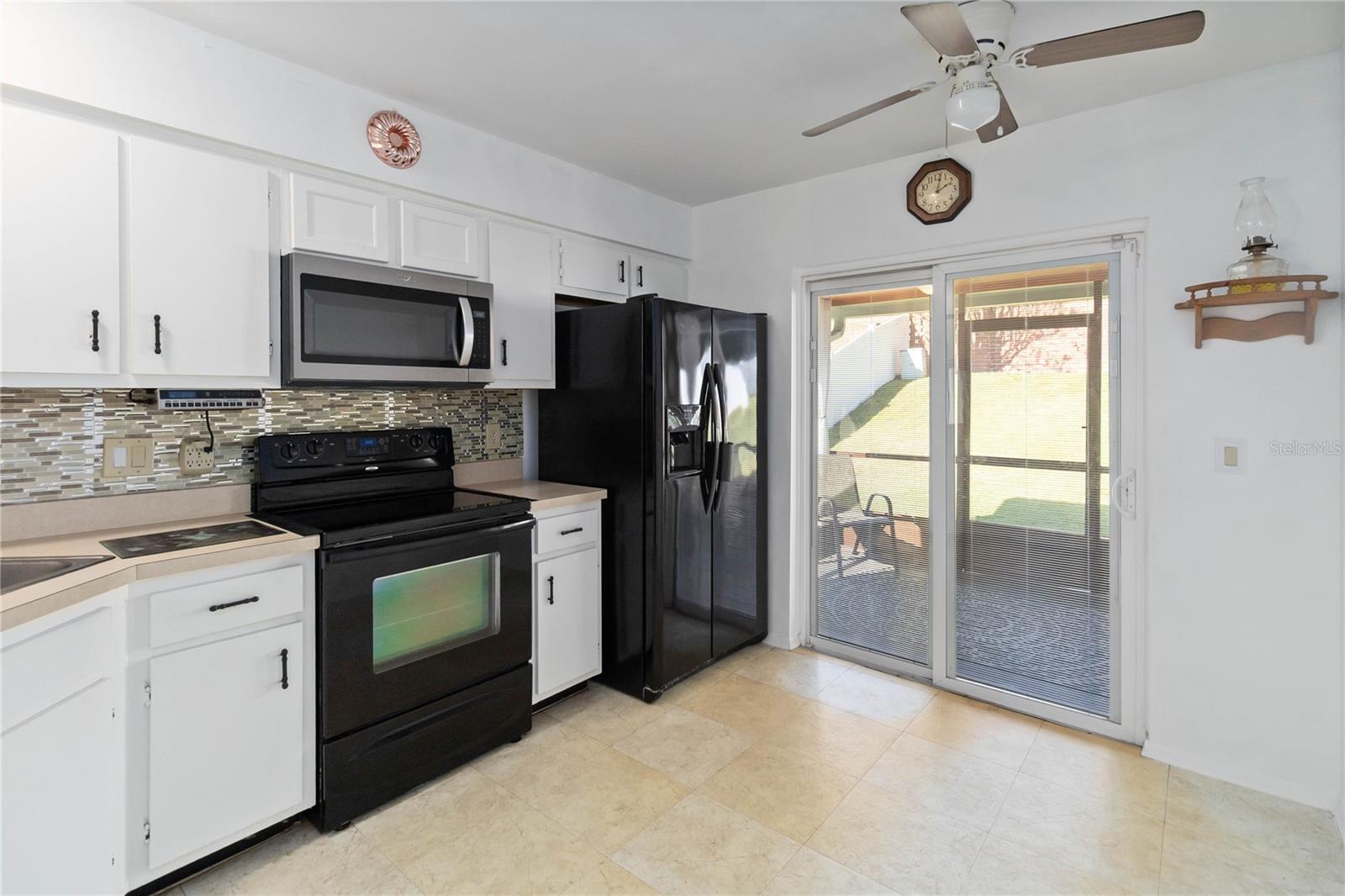 Image 6 of 18 For 7209 Harbor Heights Circle