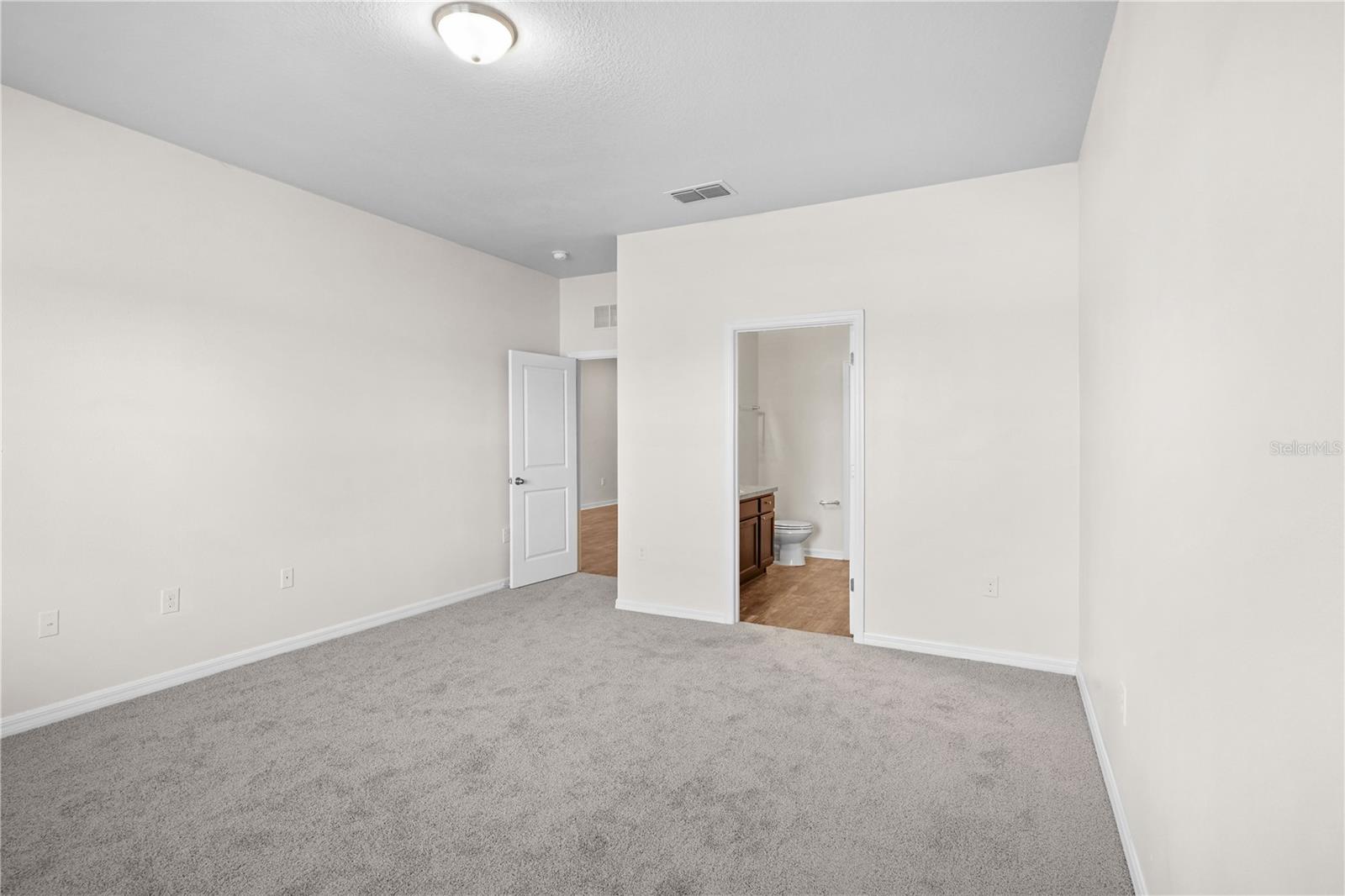 Image 19 of 38 For 3009 Neverland Drive