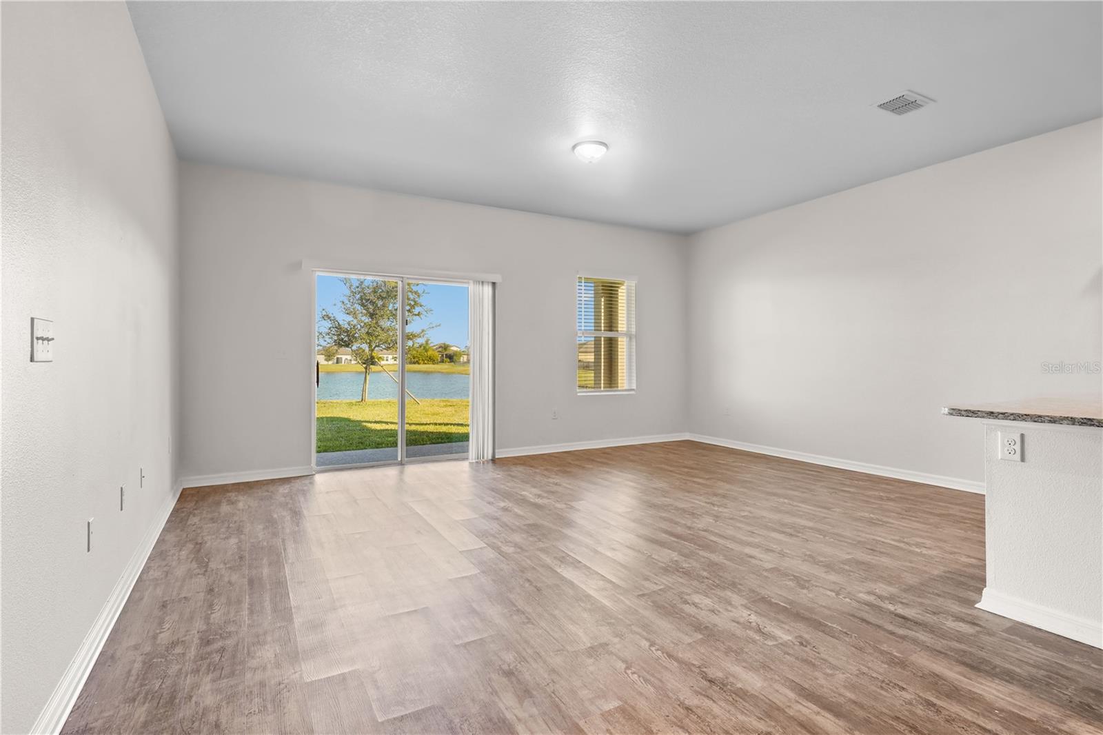 Image 8 of 38 For 3009 Neverland Drive