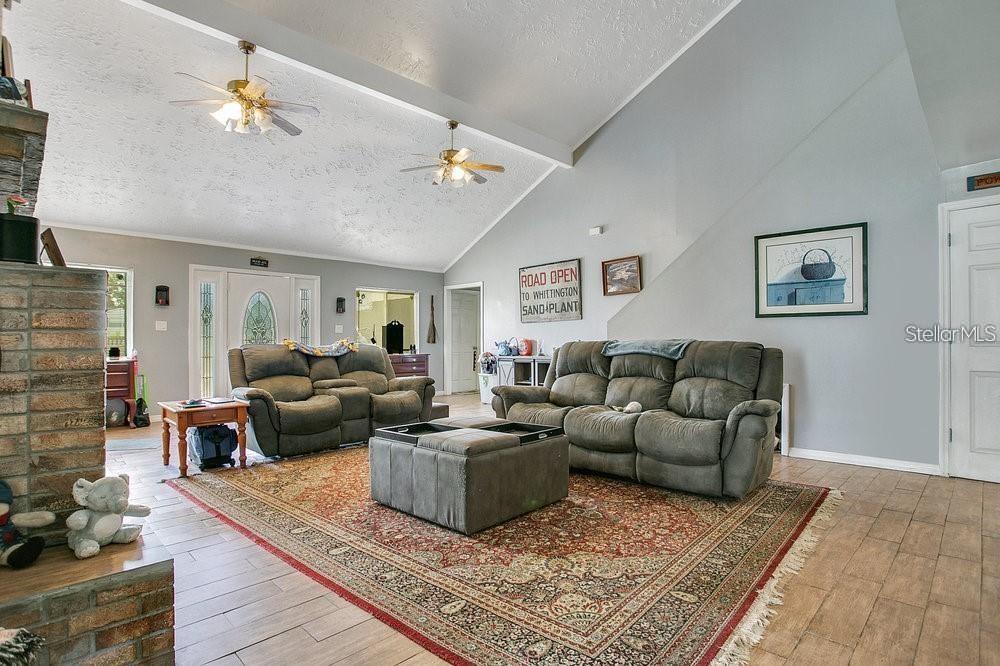 Image 6 of 8 For 418 Glenn Road