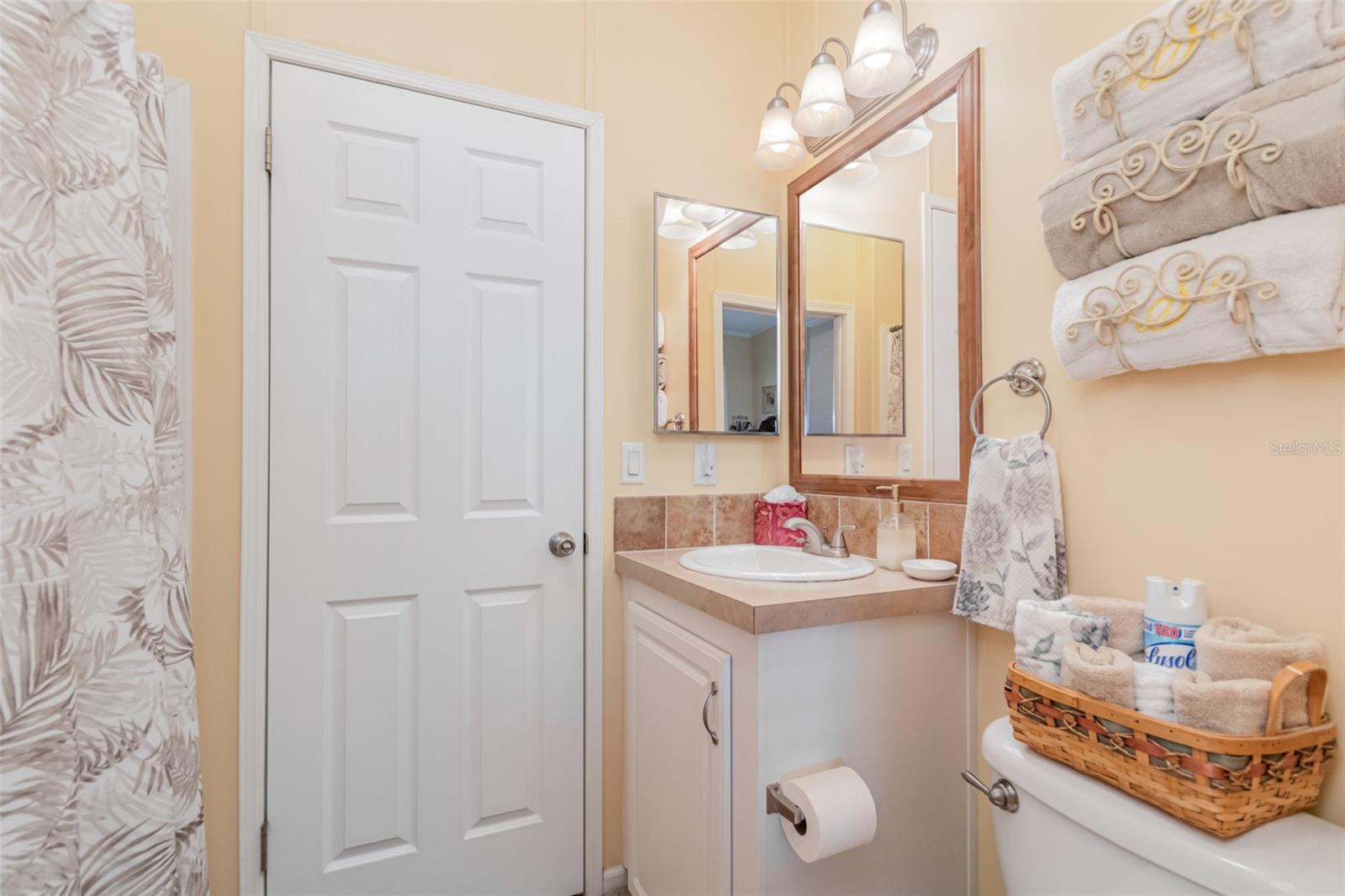 Image 19 of 33 For 1729 Stacey Drive