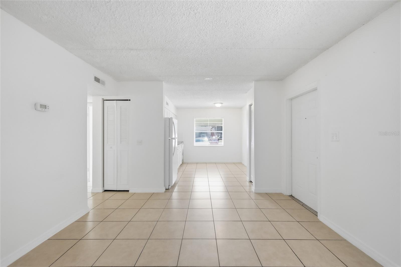 Image 10 of 45 For 705 Michigan Court 1-4