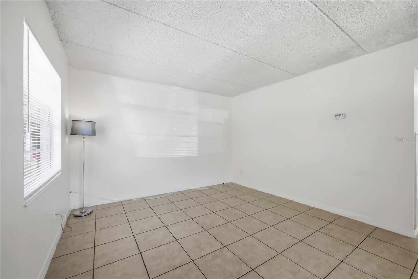 Image 8 of 45 For 705 Michigan Court 1-4