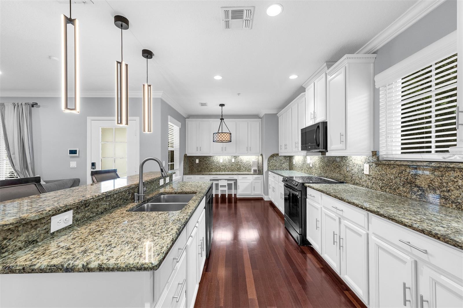 Image 22 of 51 For 5373 Chatas Lane