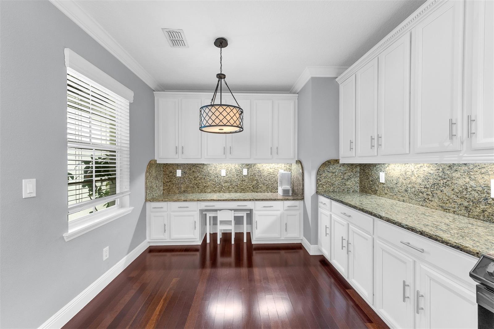 Image 23 of 51 For 5373 Chatas Lane