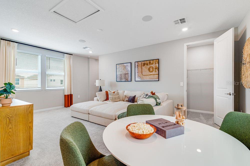 Image 13 of 59 For 5157 Firestone Alley