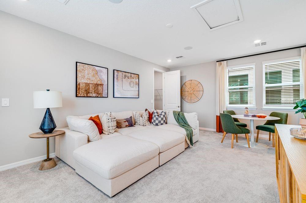 Image 15 of 59 For 5157 Firestone Alley