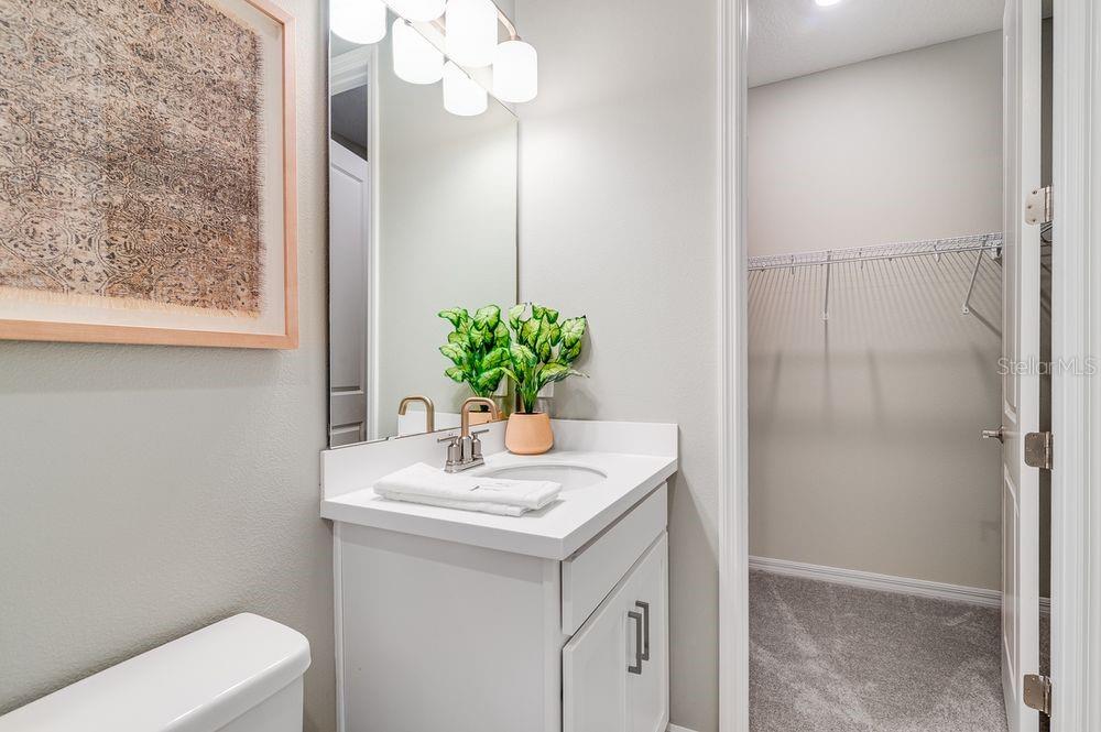 Image 18 of 59 For 5157 Firestone Alley