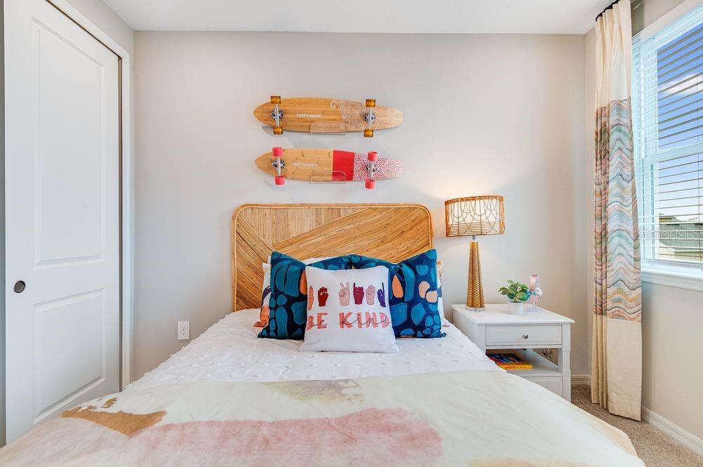 Image 21 of 59 For 5157 Firestone Alley