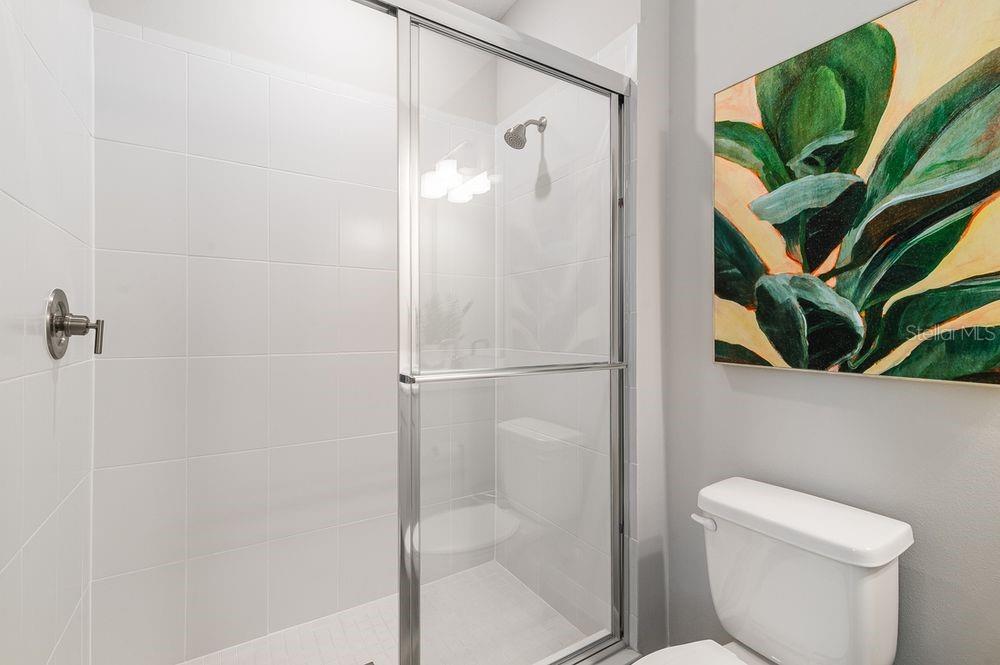 Image 24 of 59 For 5157 Firestone Alley