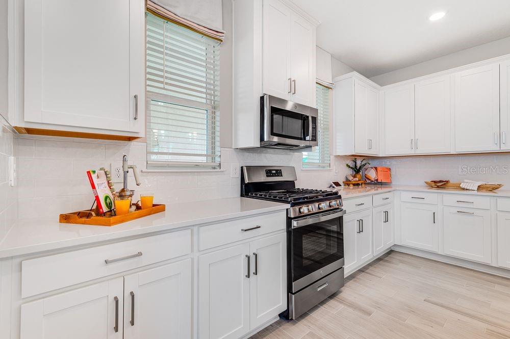 Image 38 of 59 For 5157 Firestone Alley